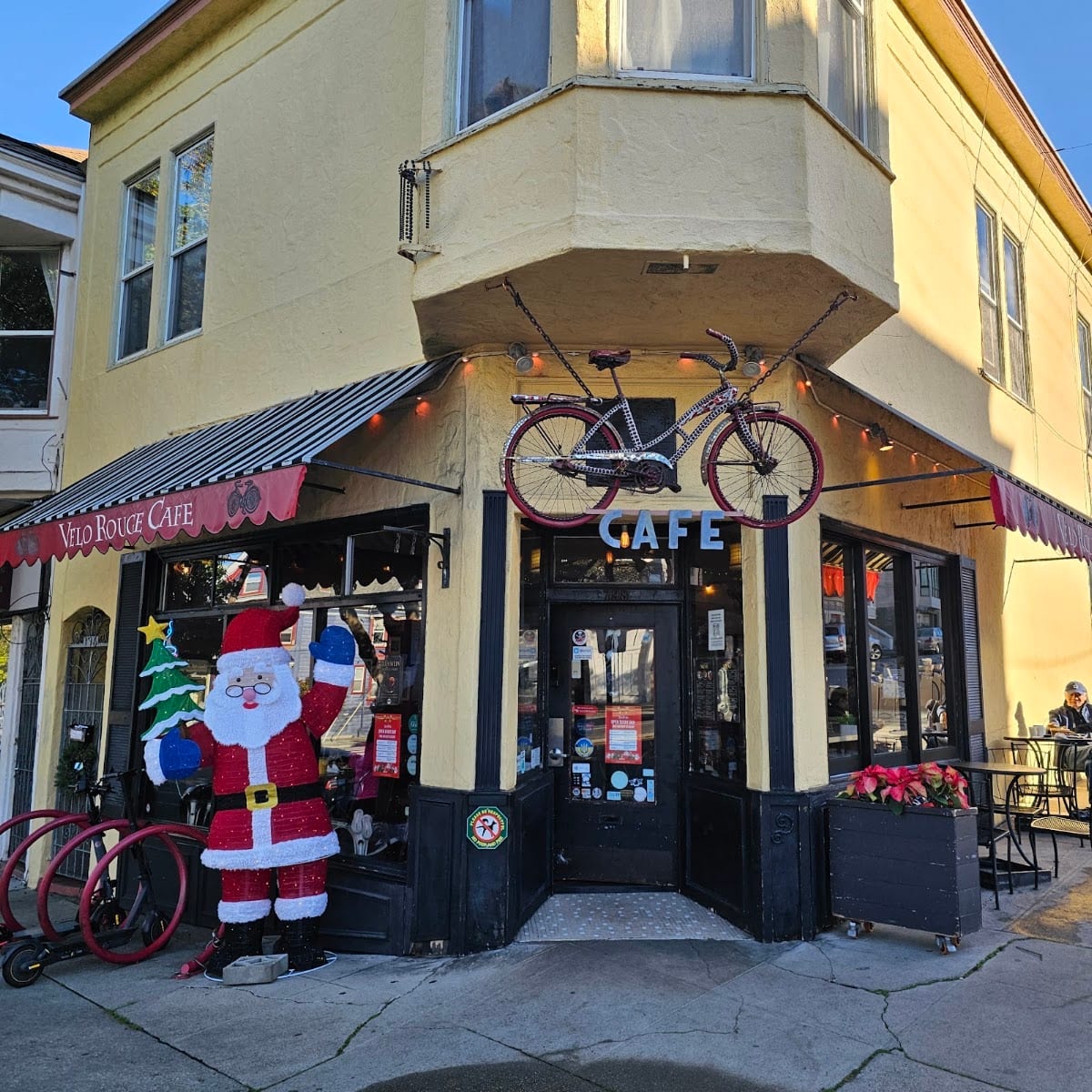 Velo Rouge Cafe, photo 2