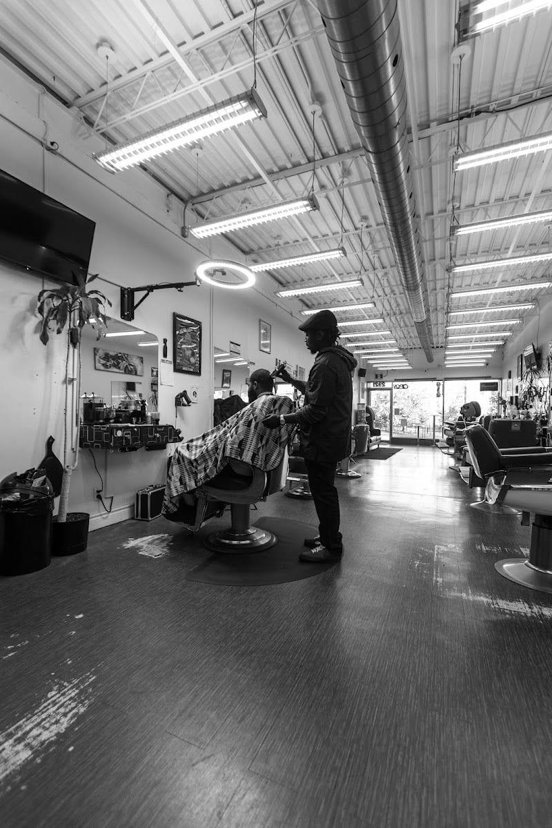 Conrad's Barber Shop & Hairstyling Inc., photo 2