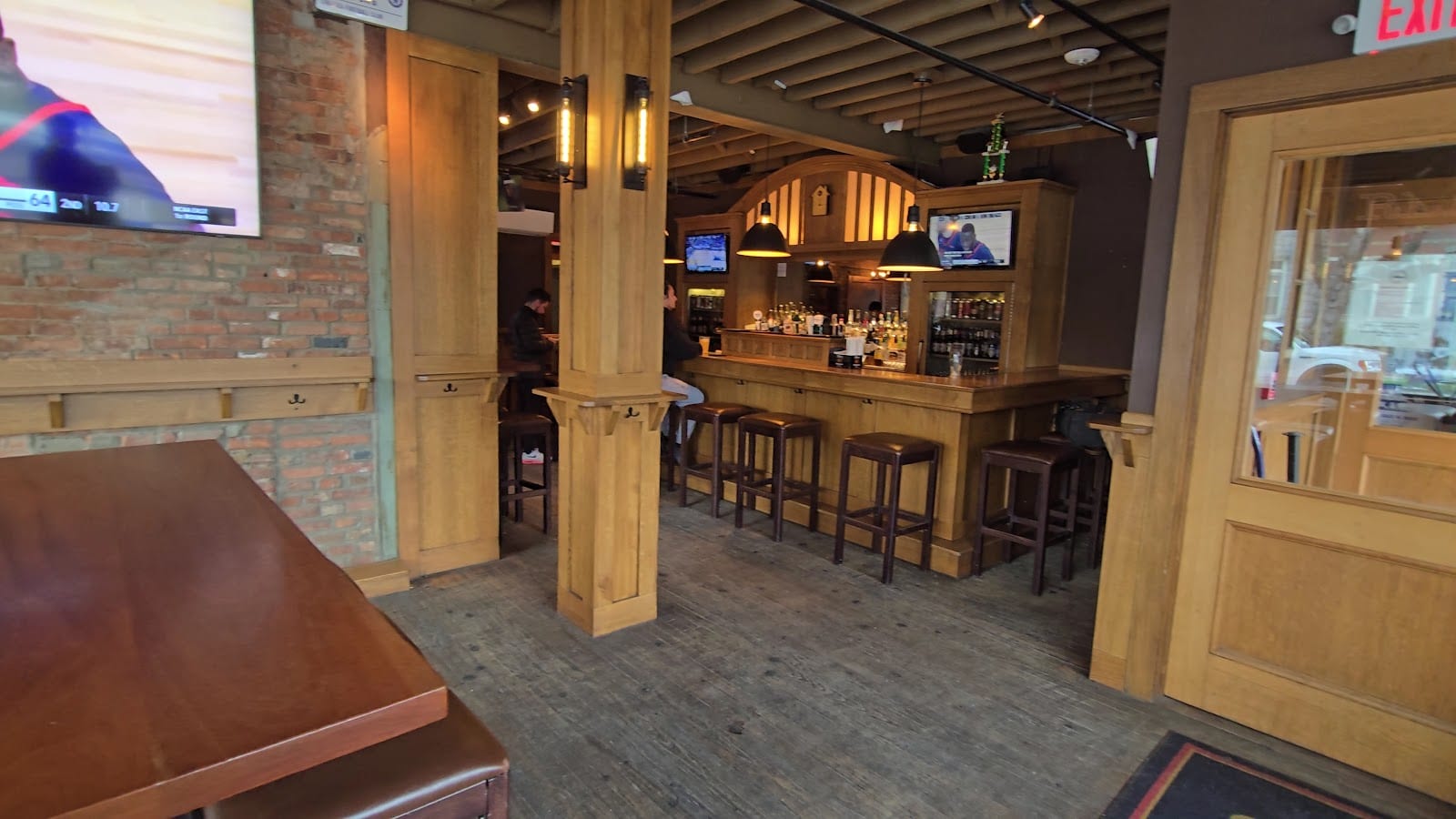 Dead Red Pecker Pub, photo 3