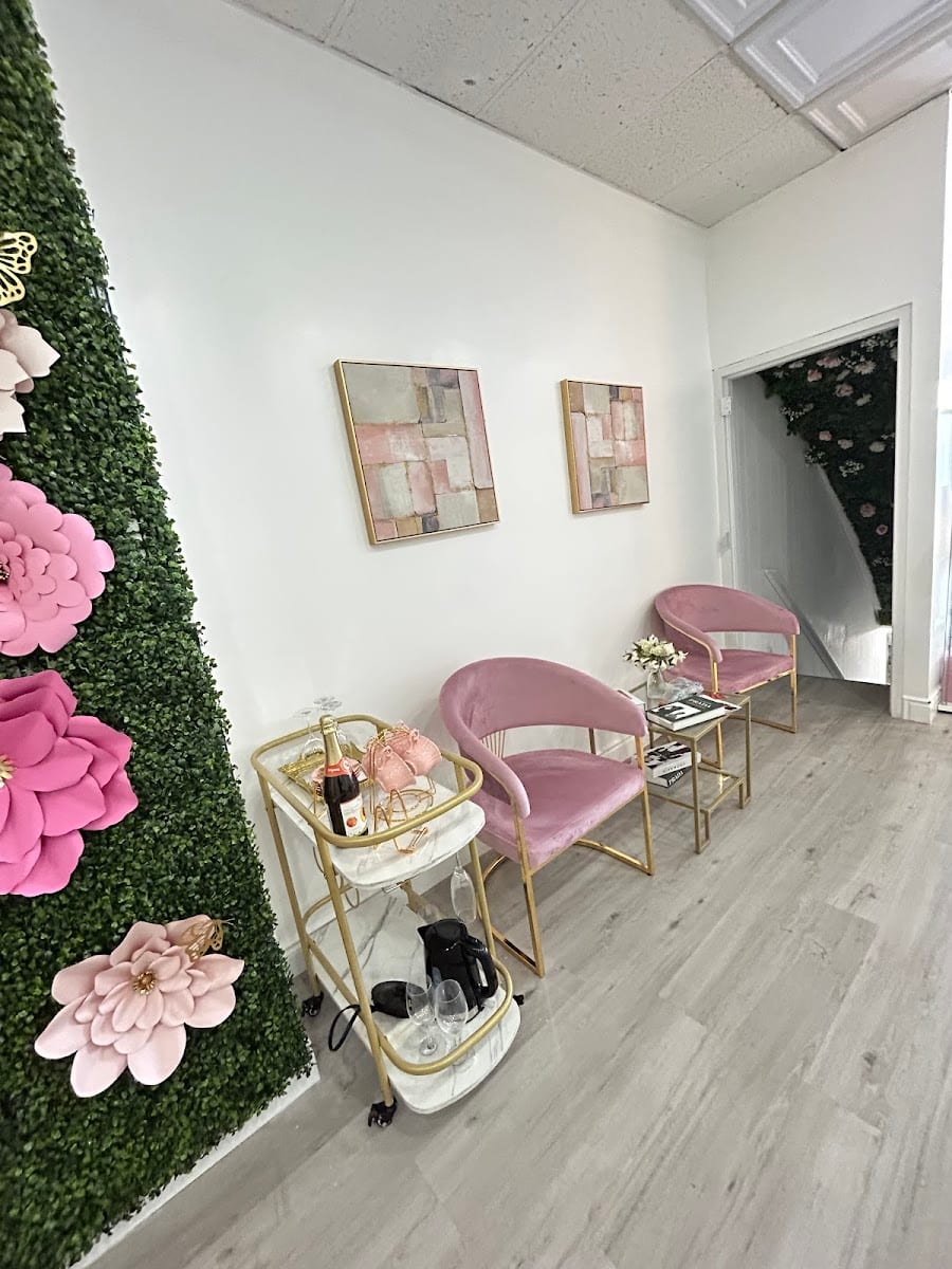 Stush Beauty Salon, photo 3