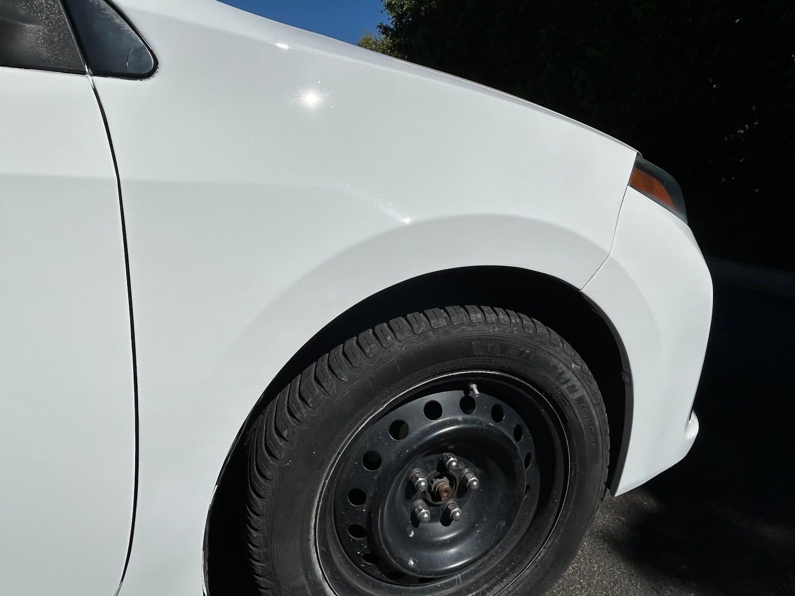 A Cheap Body Shop, photo 4