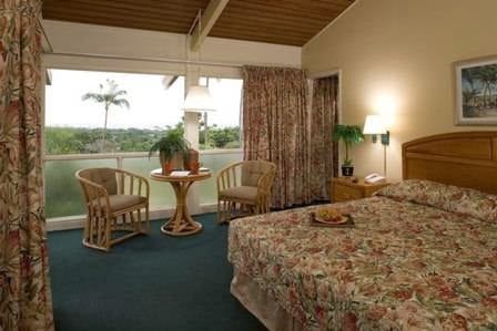 Makaha Resort