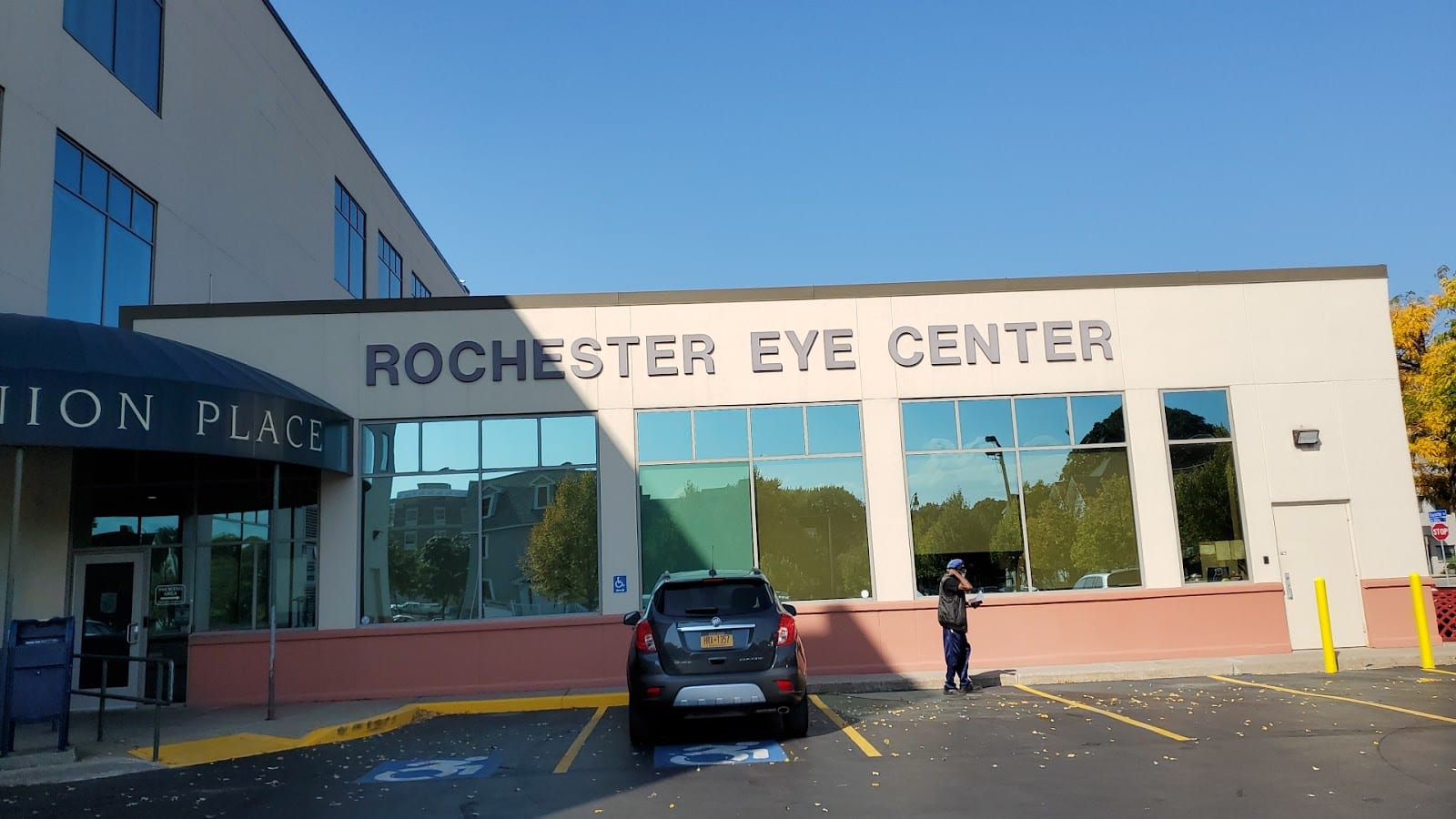 Rochester Eye And Laser Center, photo 4