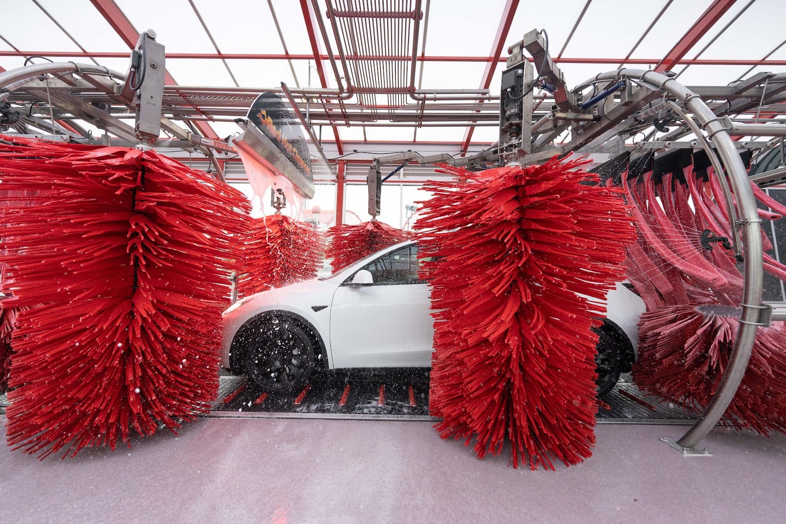 Tommy's Express® Car Wash, photo 4