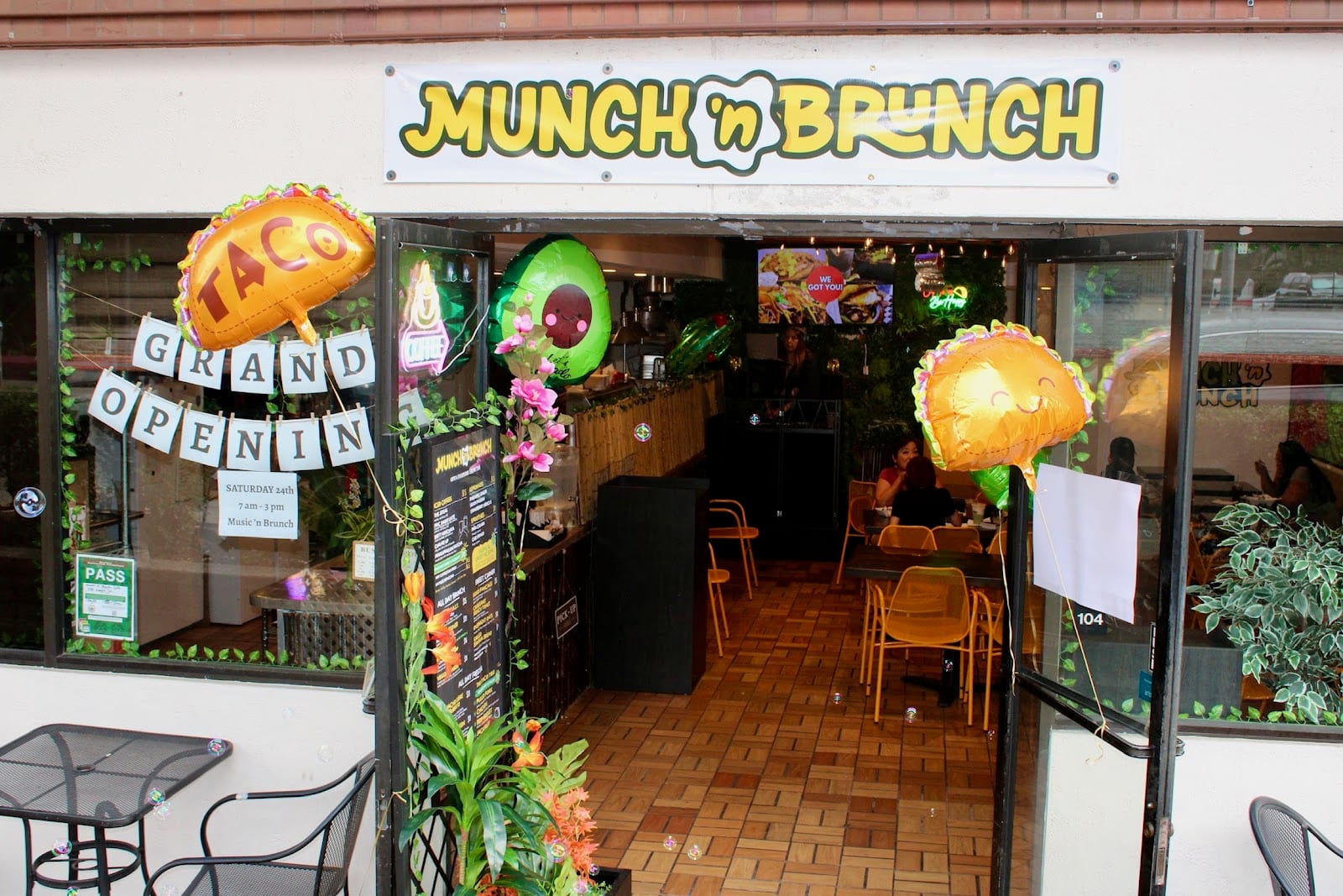 Munch N Brunch Cafe, photo 2
