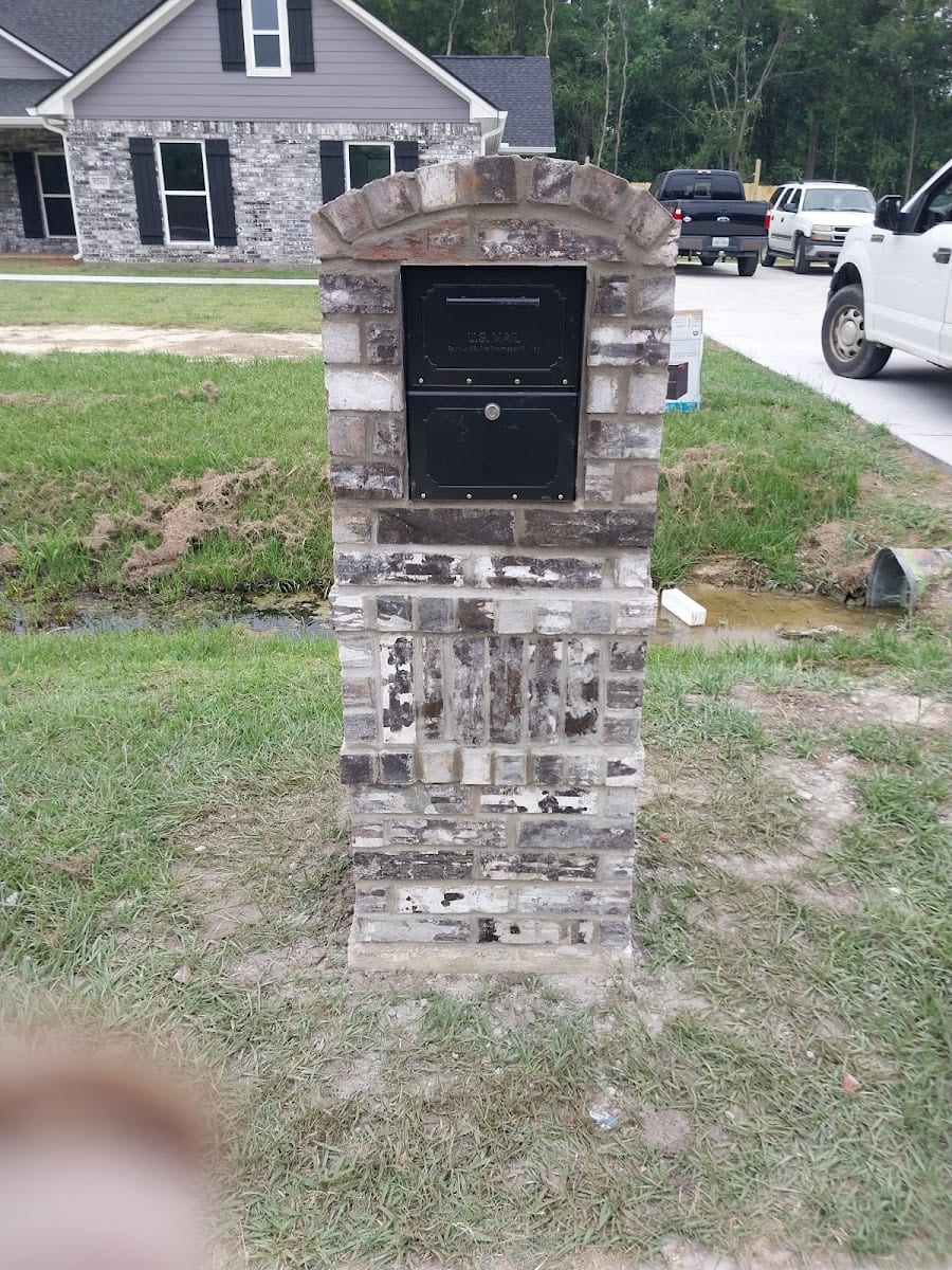 The Brick Guy, photo 2