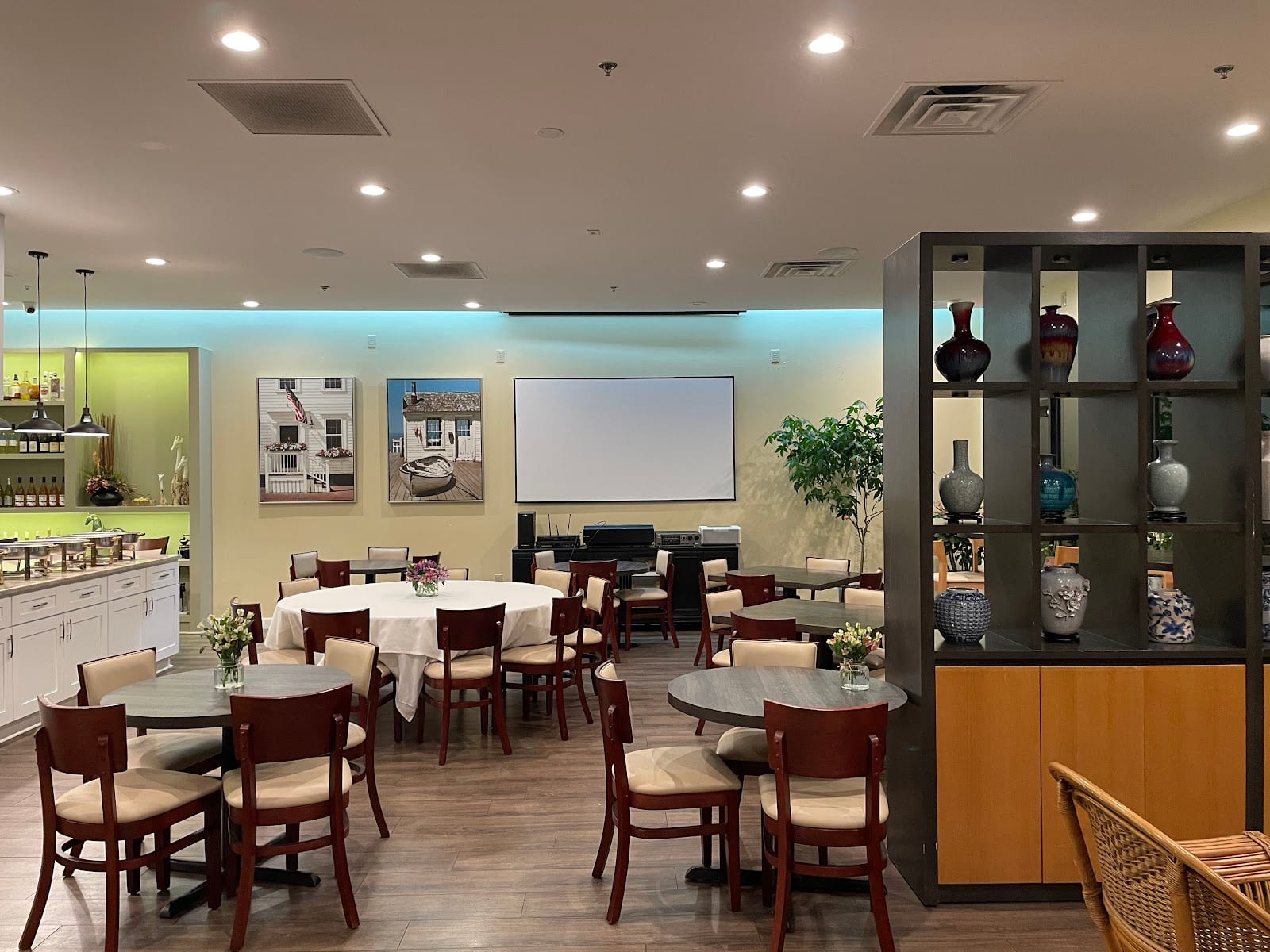 Yifan Kitchen