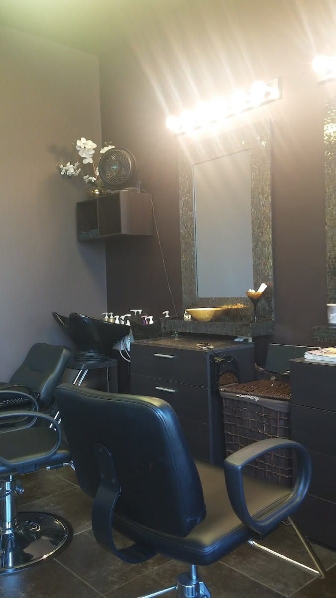 Kami-Ya Studio