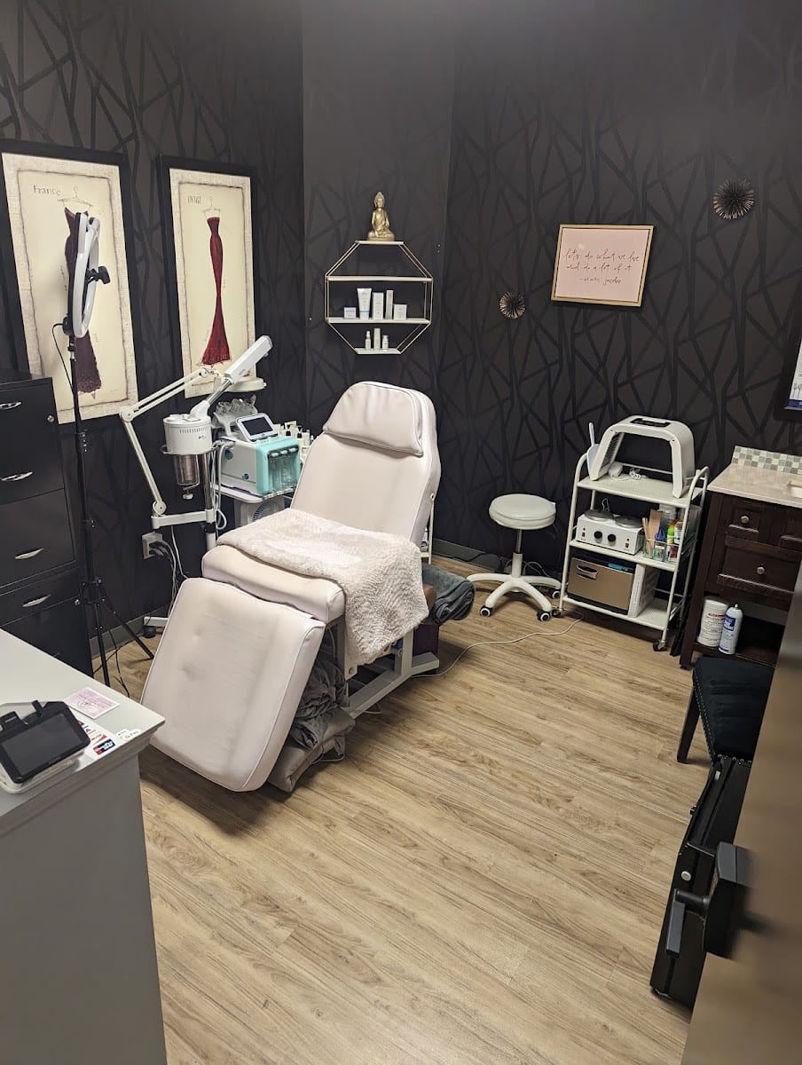 Mattison Avenue Salon Suites & Spa, photo 3