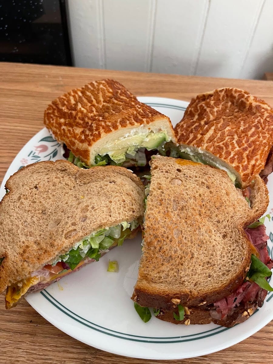 Pac Heights Deli, photo 3