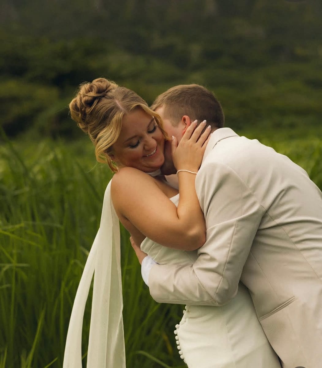 Hawaii/Oahu Hair & Makeup by Izumi