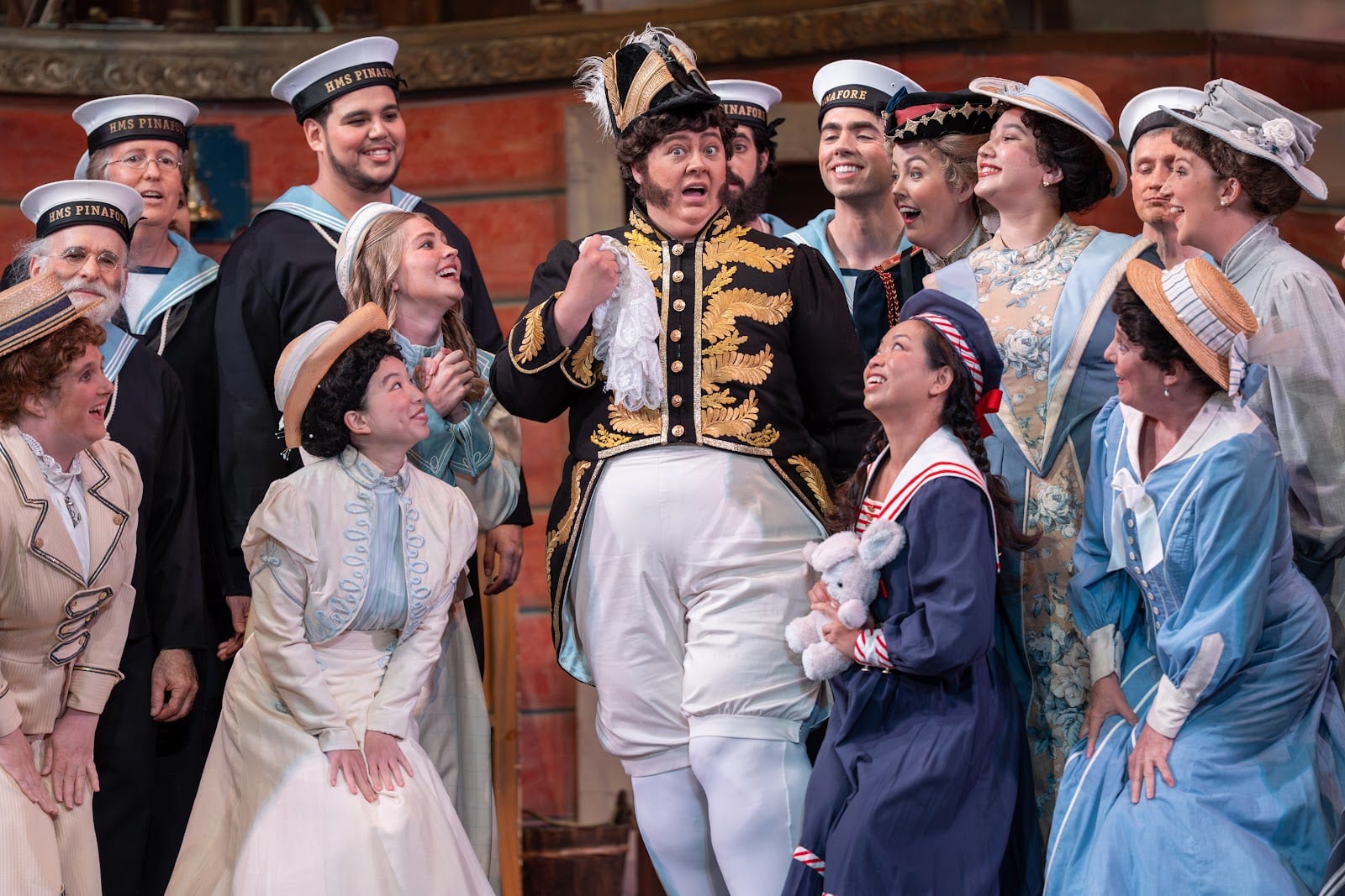 Lamplighters Music Theatre