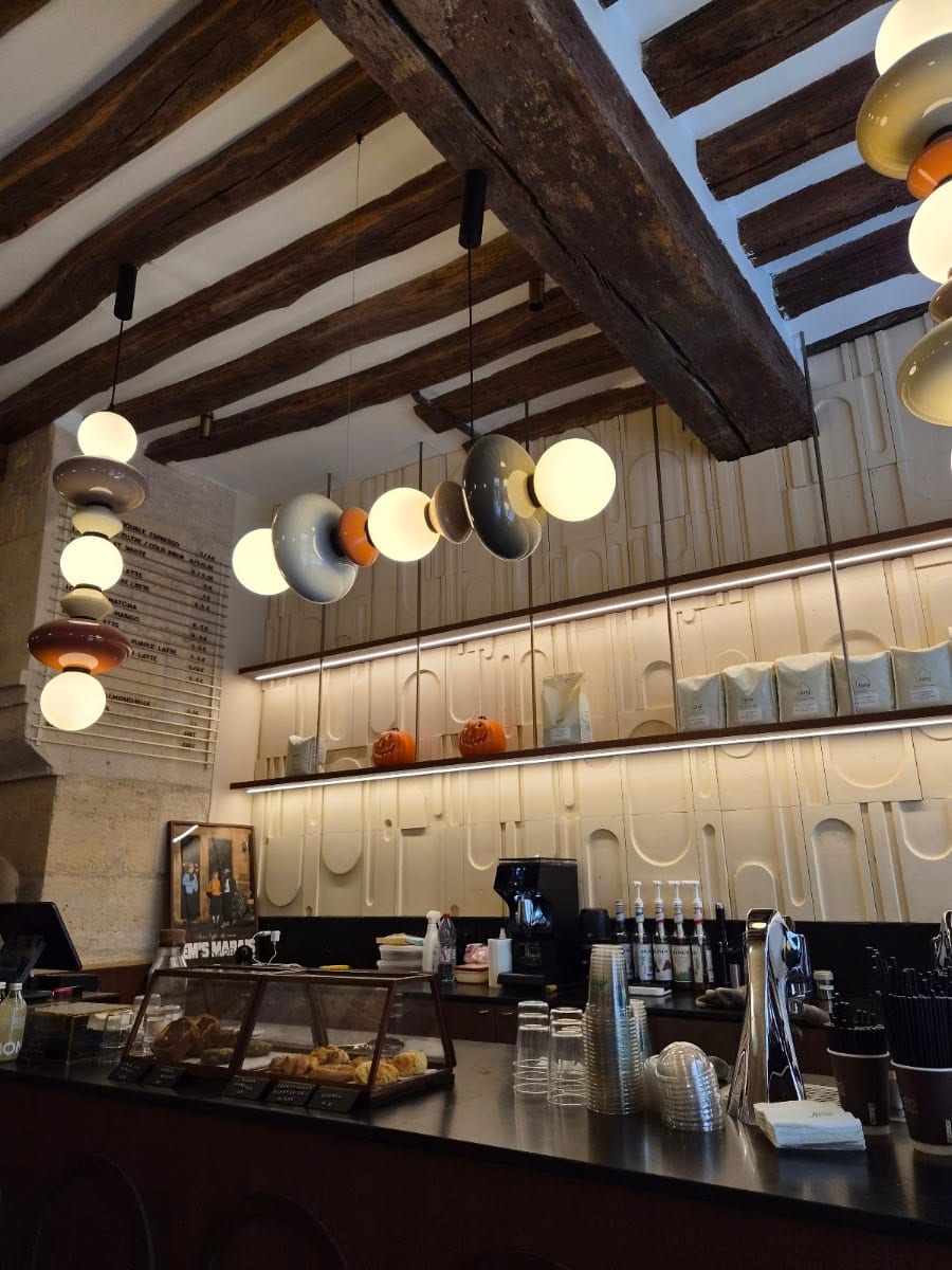 Rem's Coffee Shop Marais