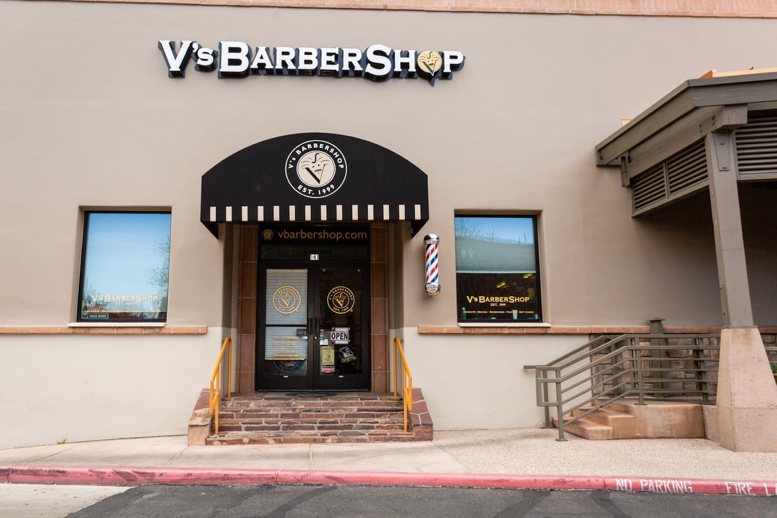 V's Barbershop - Joesler Village, photo 3