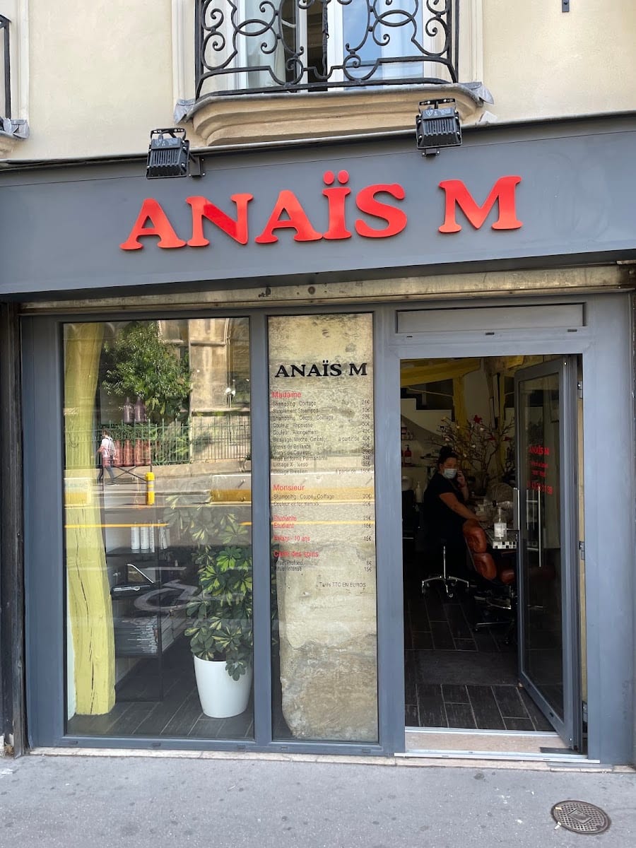 Salon De Coiffure By Anaïs M