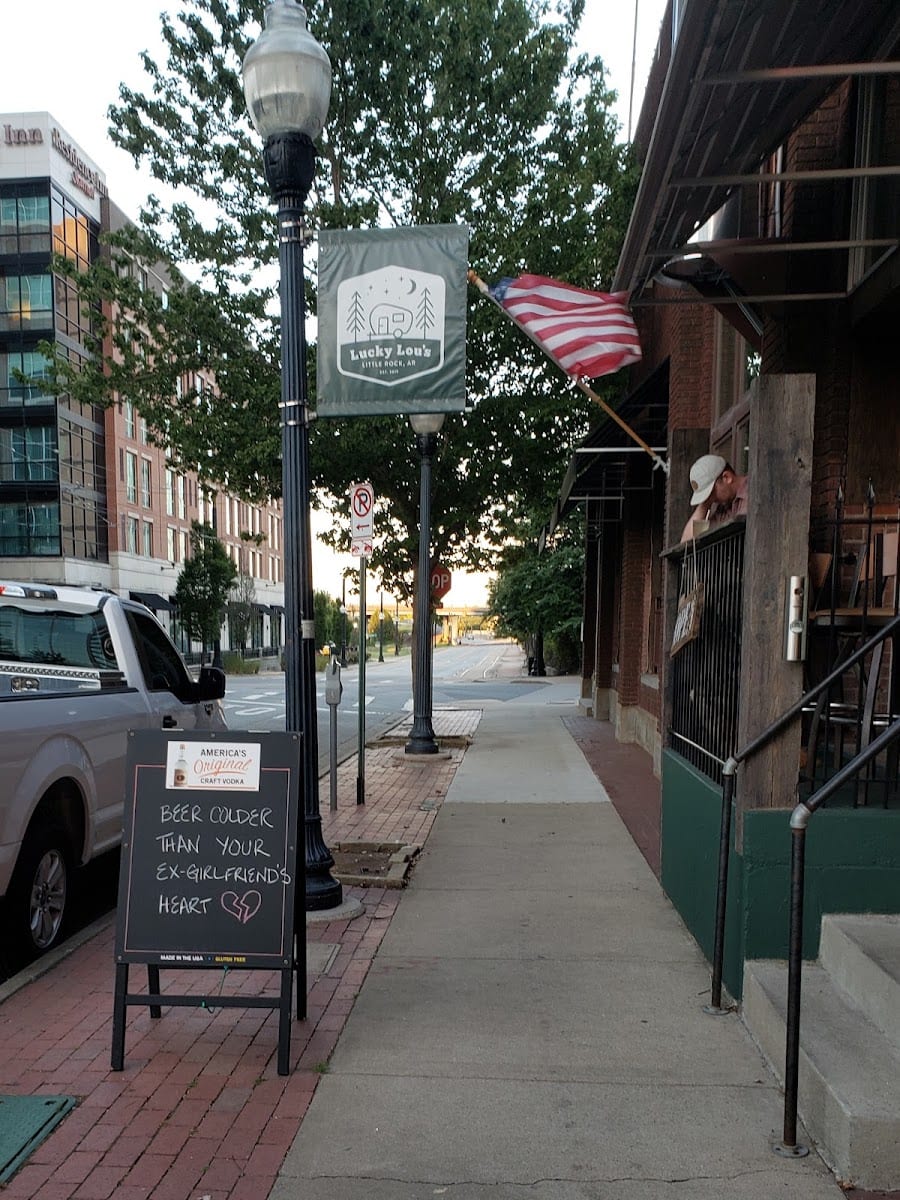 Lucky Lou's, photo 2