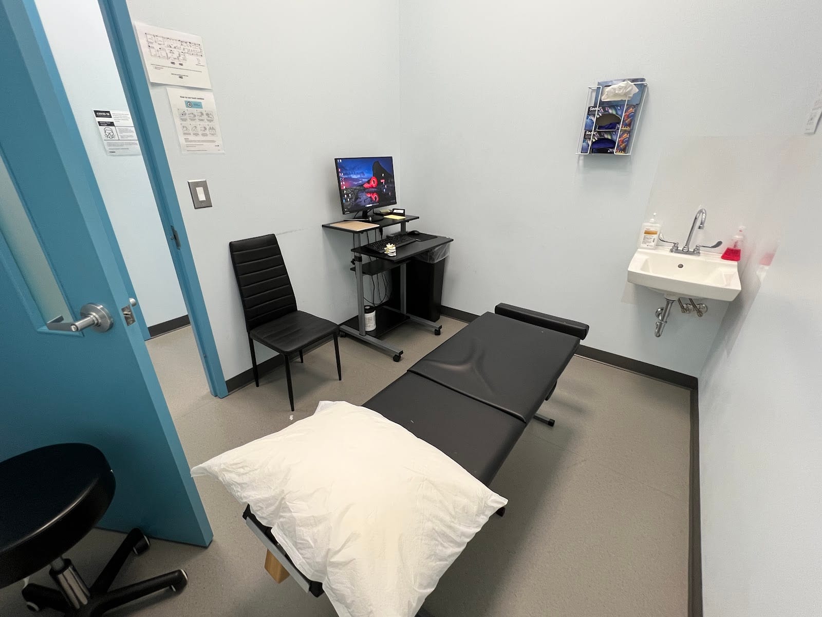 West Mall Sport & Spine Clinic