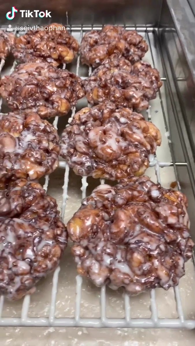 AR Donuts, photo 2