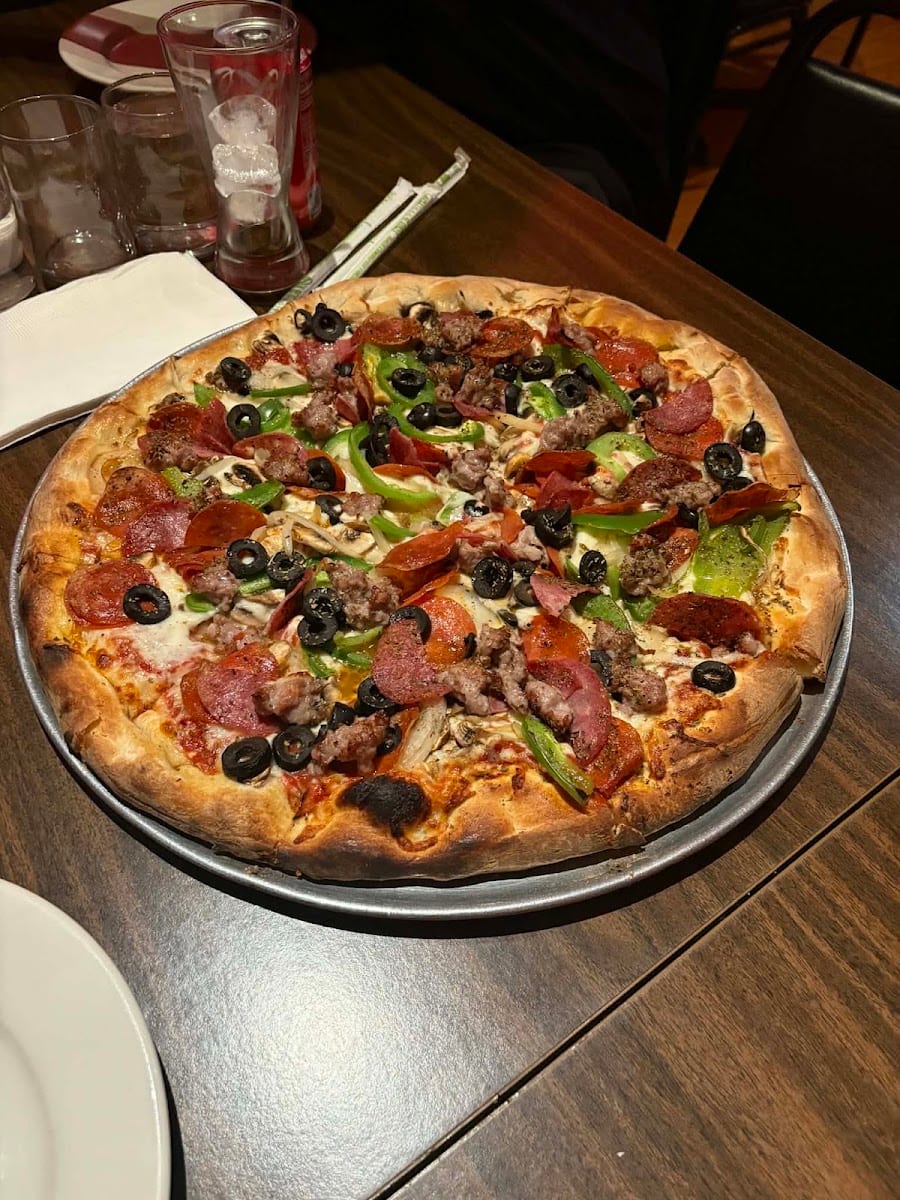 Victor’s Pizzeria & Italian Restaurant, photo 4