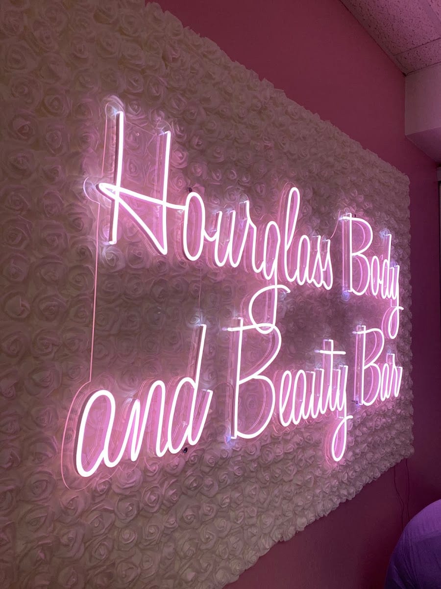Hourglass Body and Beauty Bar, photo 3