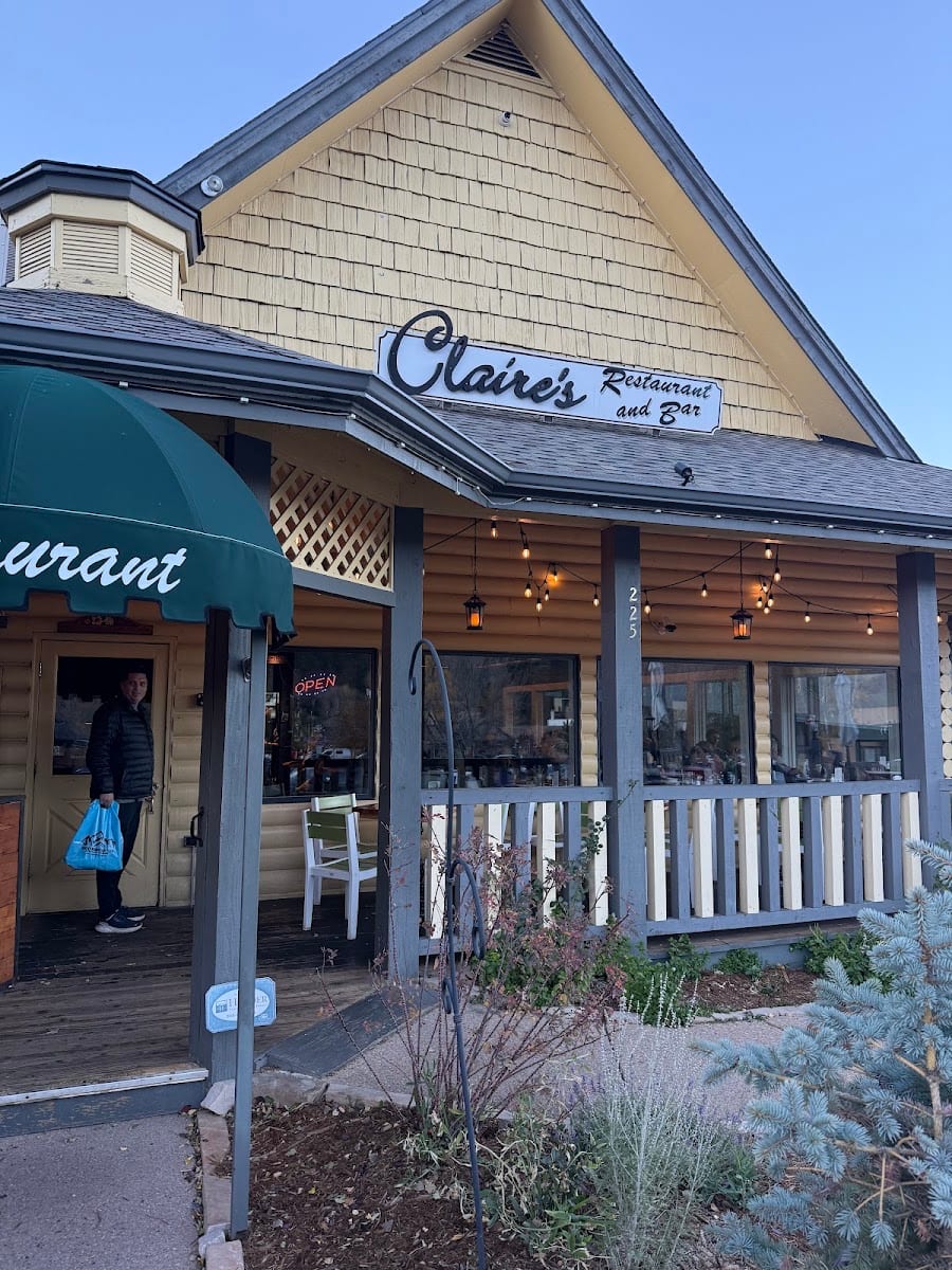 Claire's Restaurant and Bar, photo 2