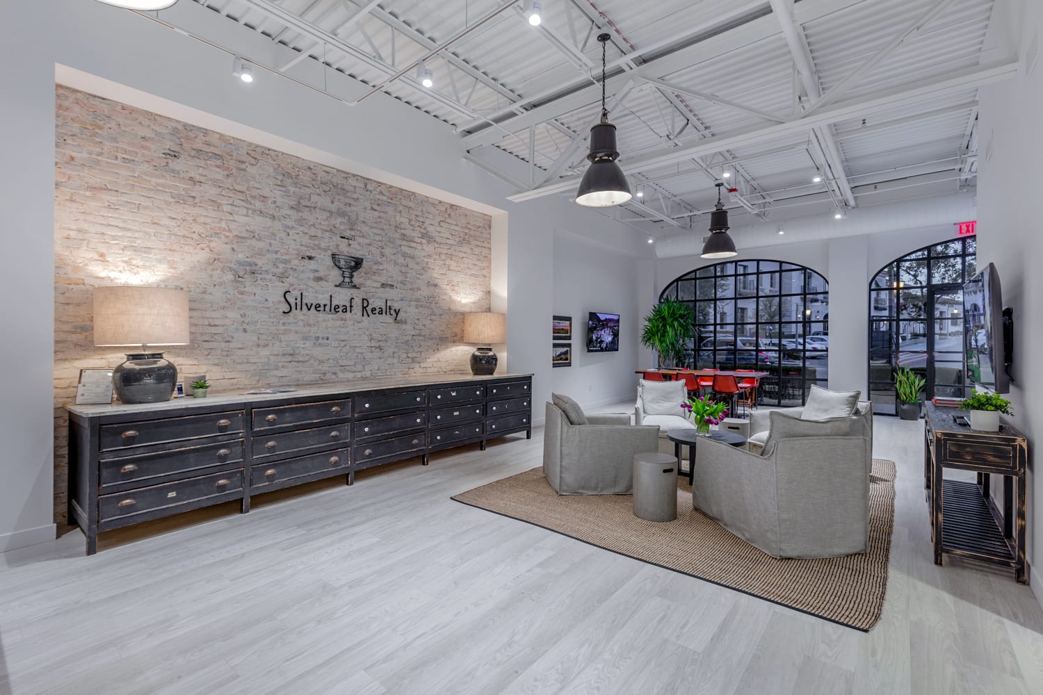 Silverleaf Realty, photo 2