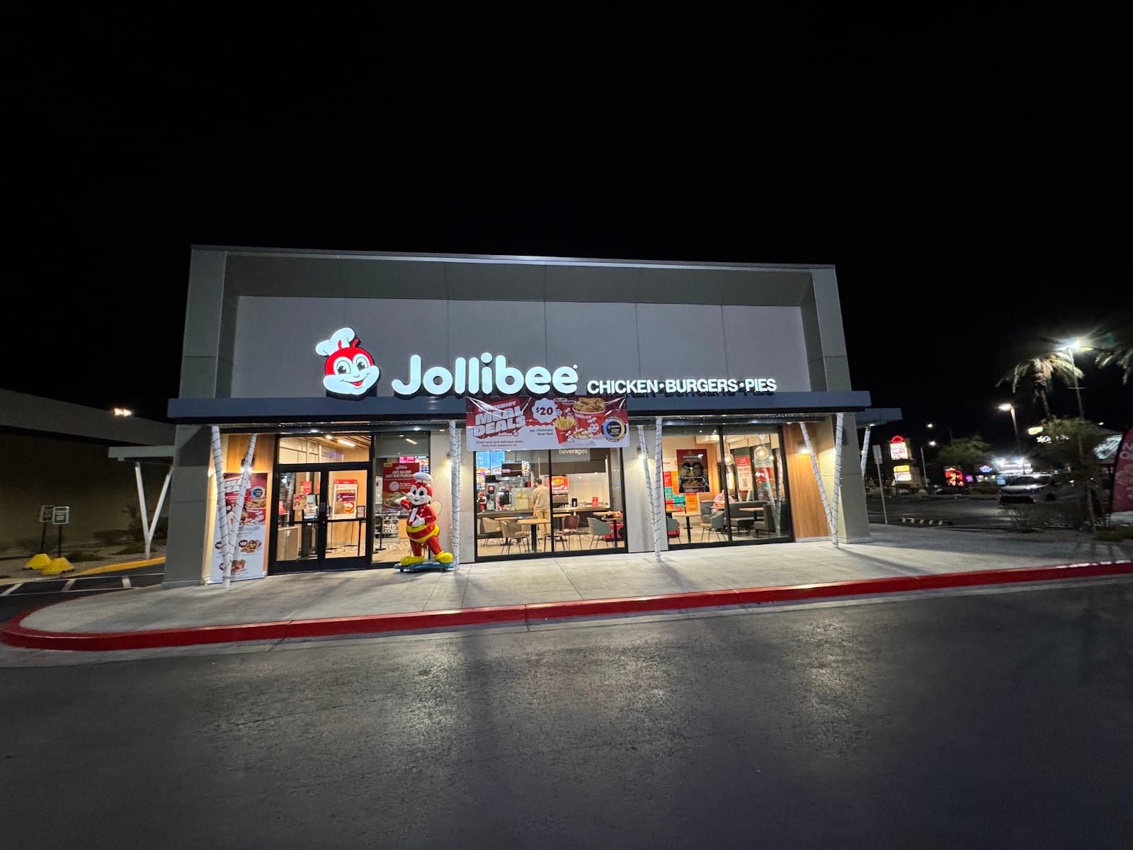 Jollibee, photo 2