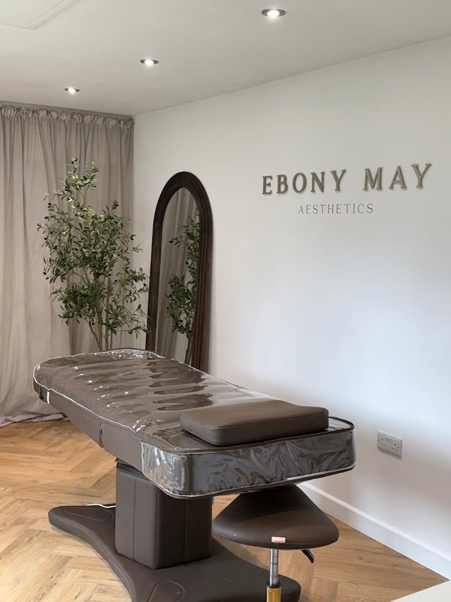 Ebony May Aesthetics, photo 2