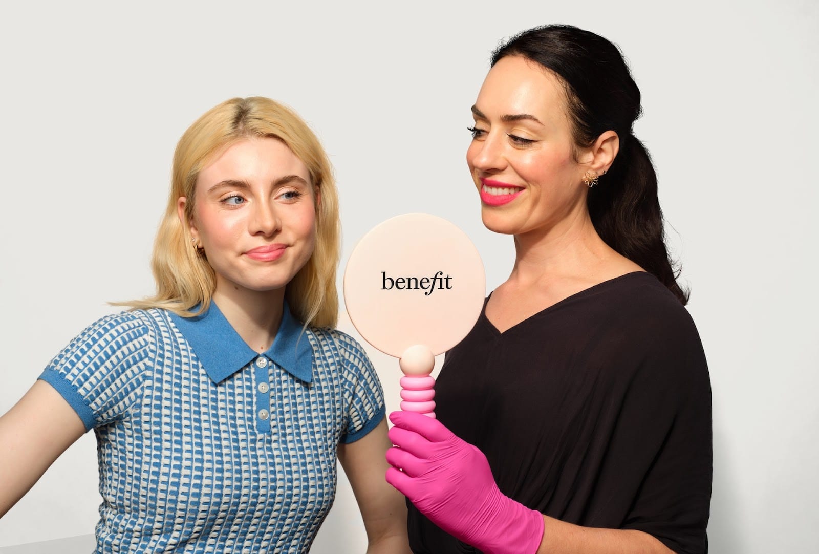 Benefit Cosmetics Brow Bar Counter, photo 4
