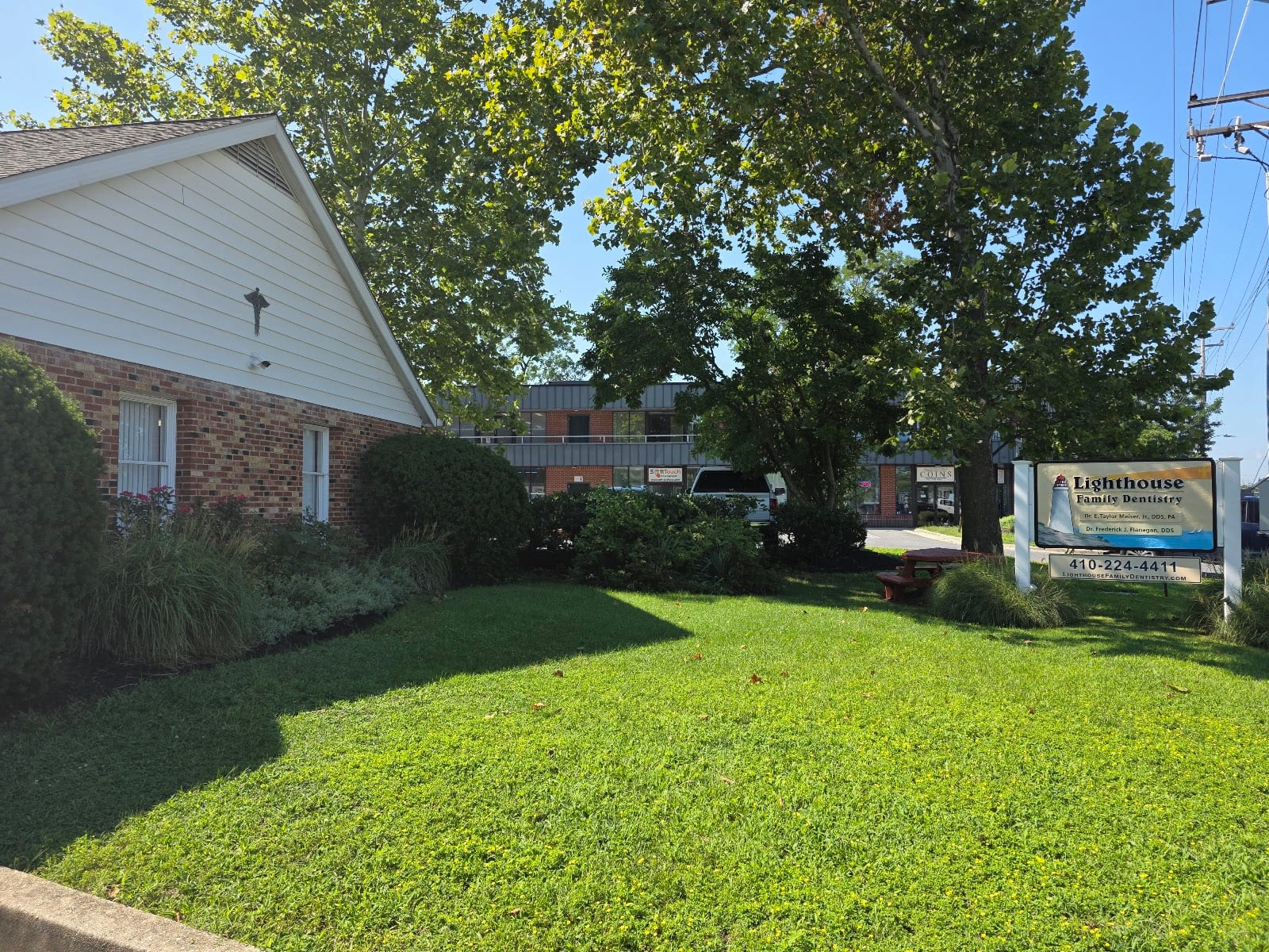Lighthouse Family Dentistry: Frederick J Flanagan, DDS
