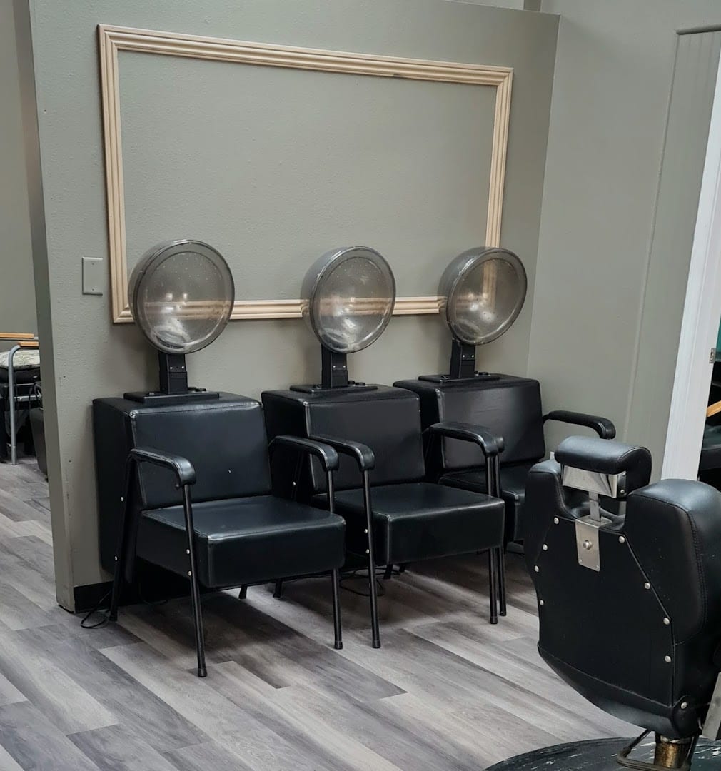 Salon Chic and Barber, photo 4