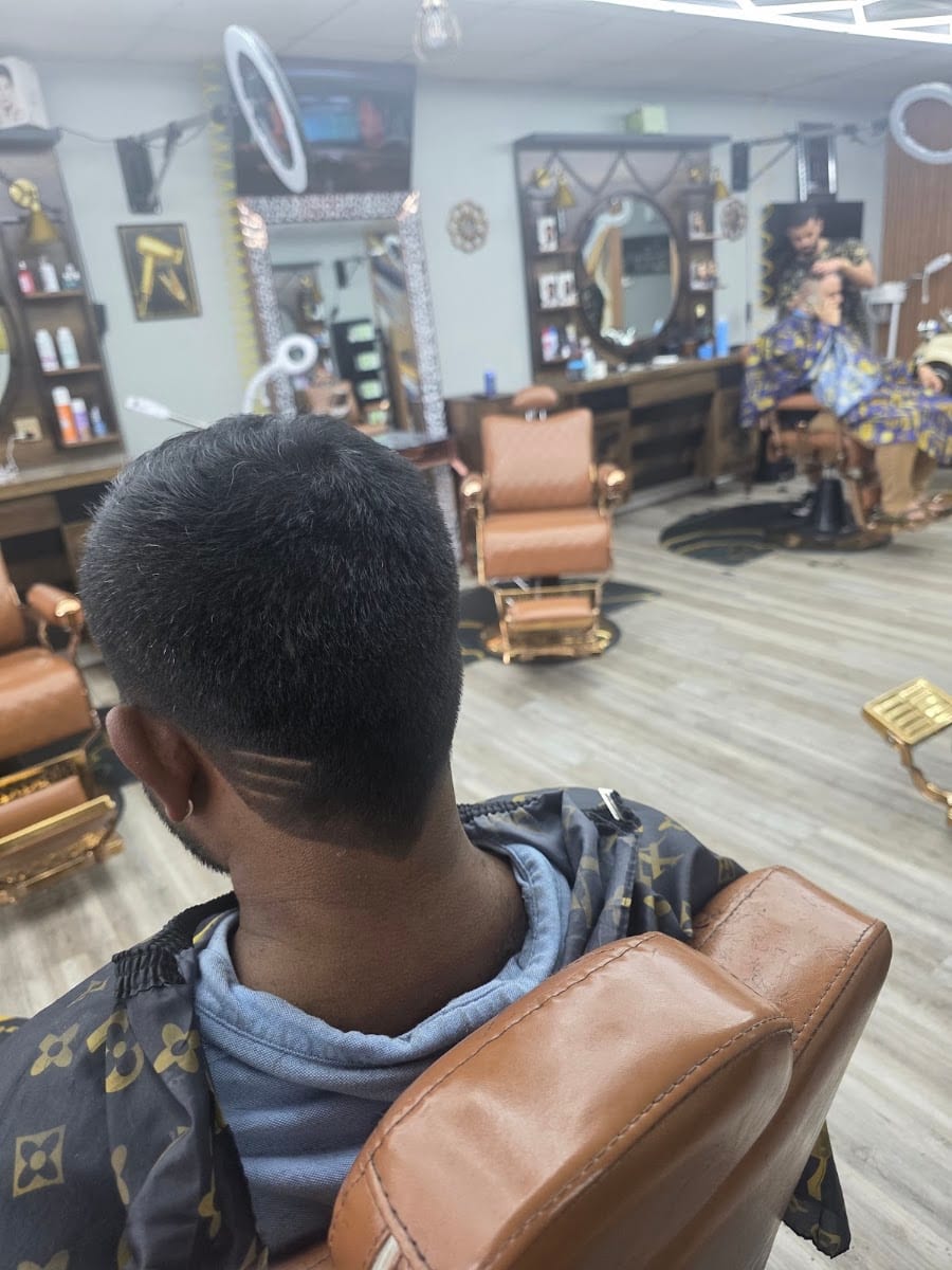 King Barber Cut, photo 4
