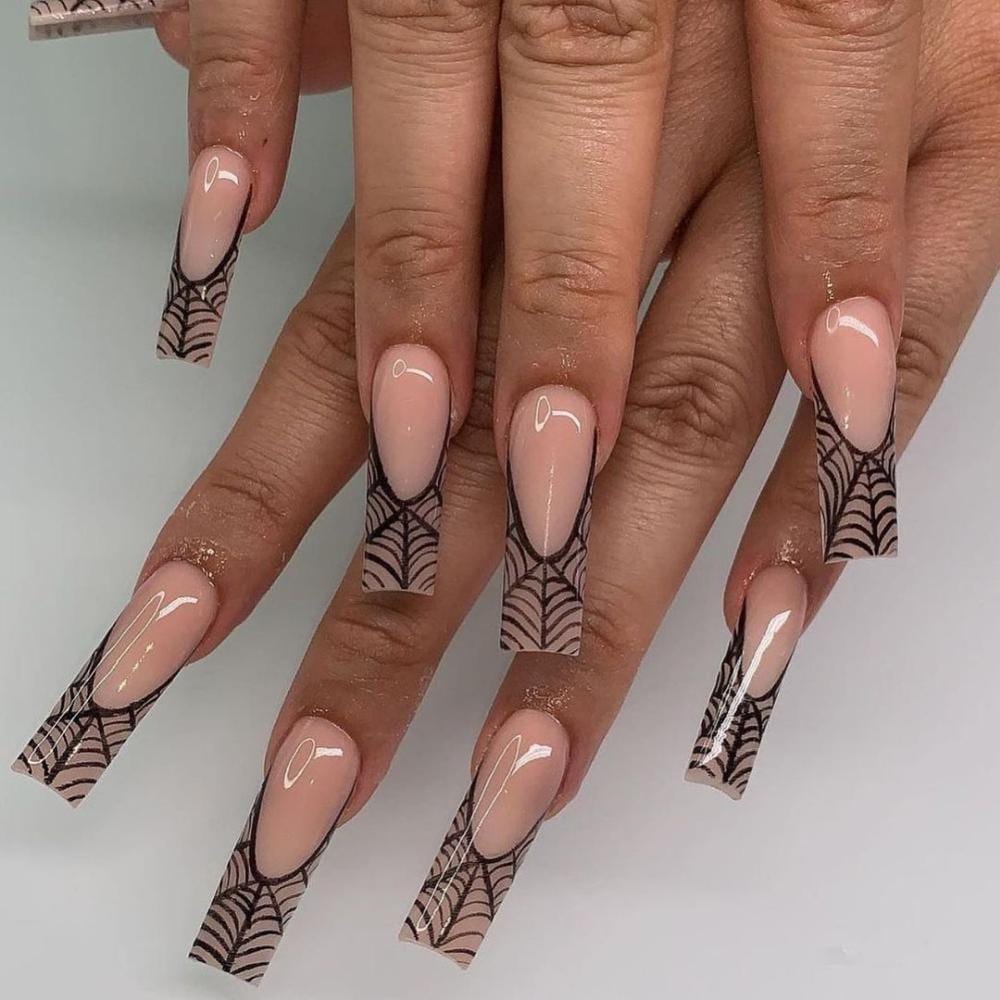 LeVon Nails & Spa