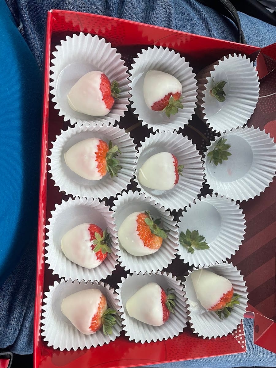 Edible Arrangements, photo 2