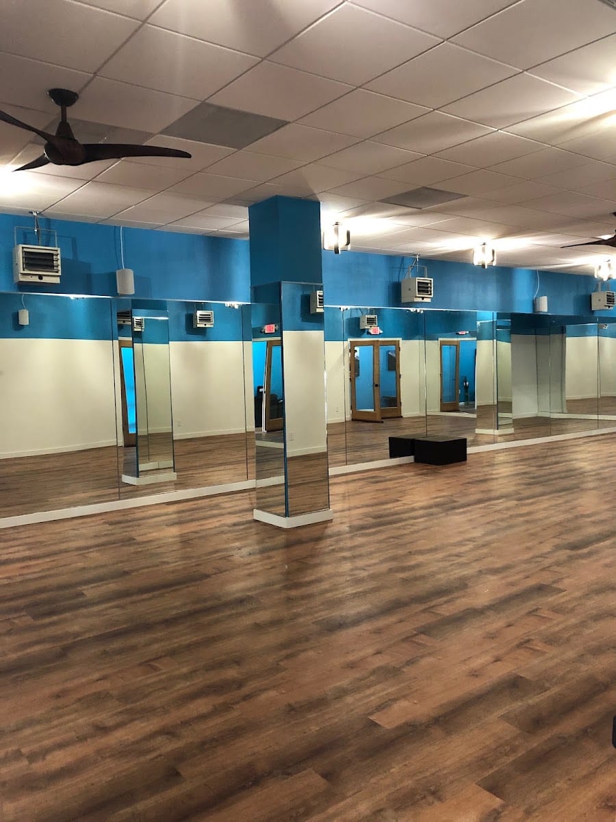 Hot Yoga Plus Seacliff, photo 2