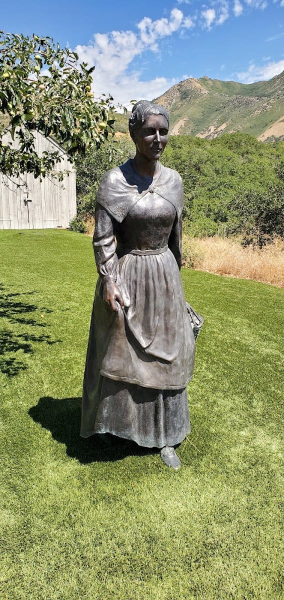Mary Fielding Smith Home, photo 2