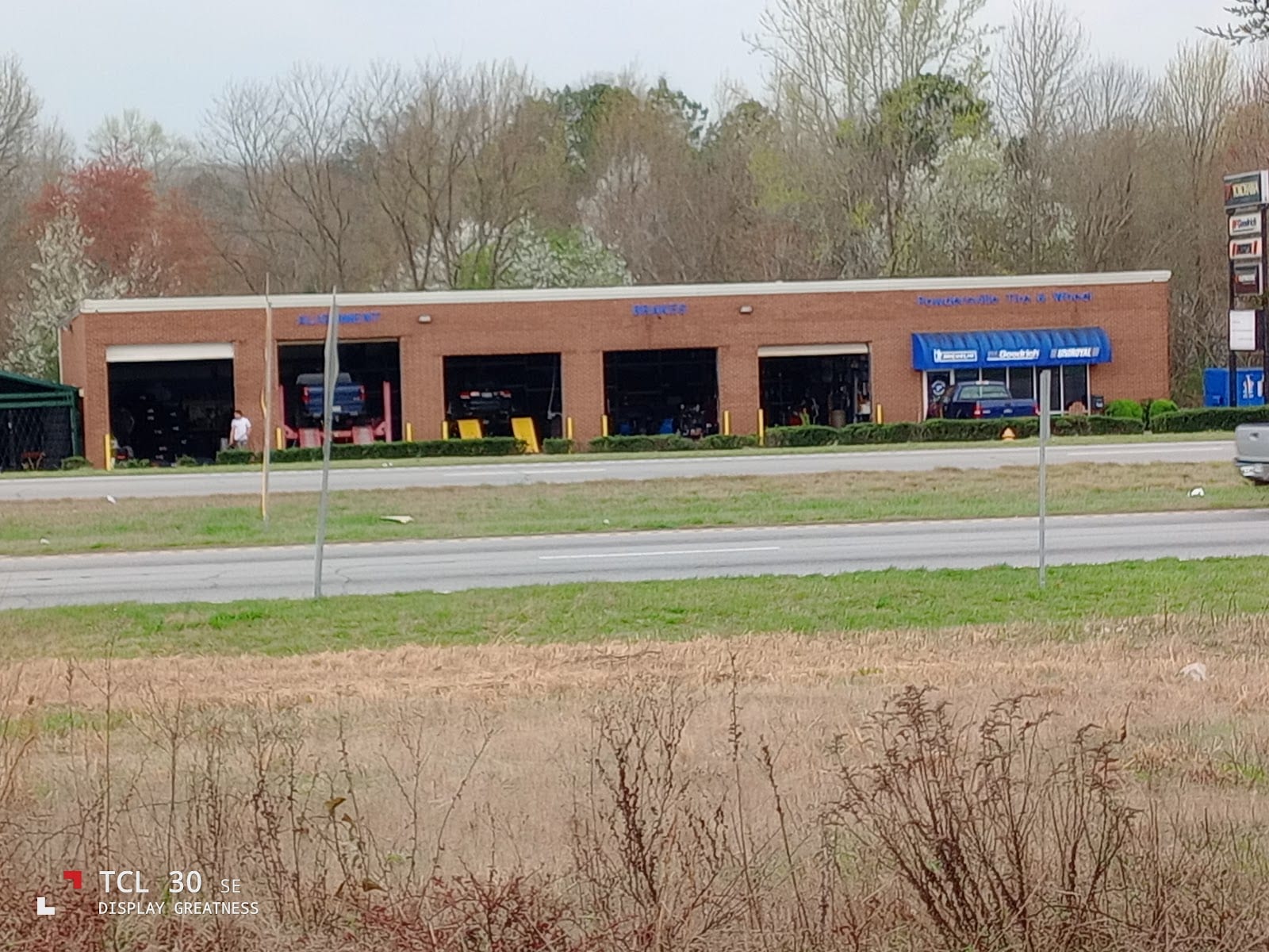 Powdersville Tire & Wheel, photo 2