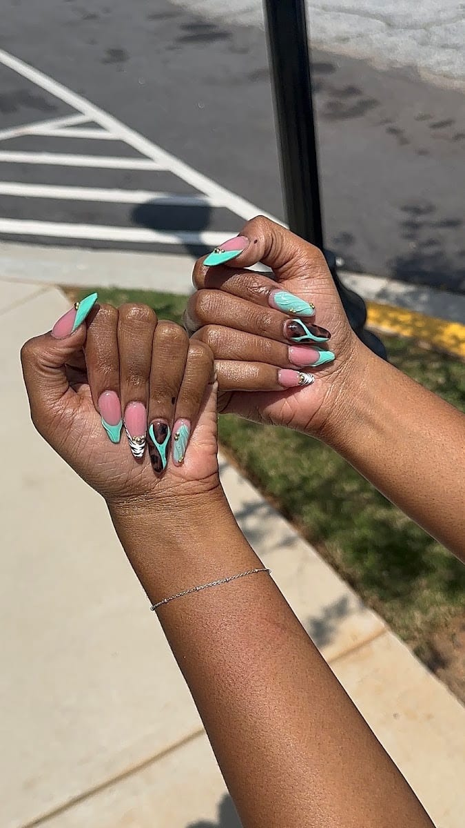 CeMyNailz LLC