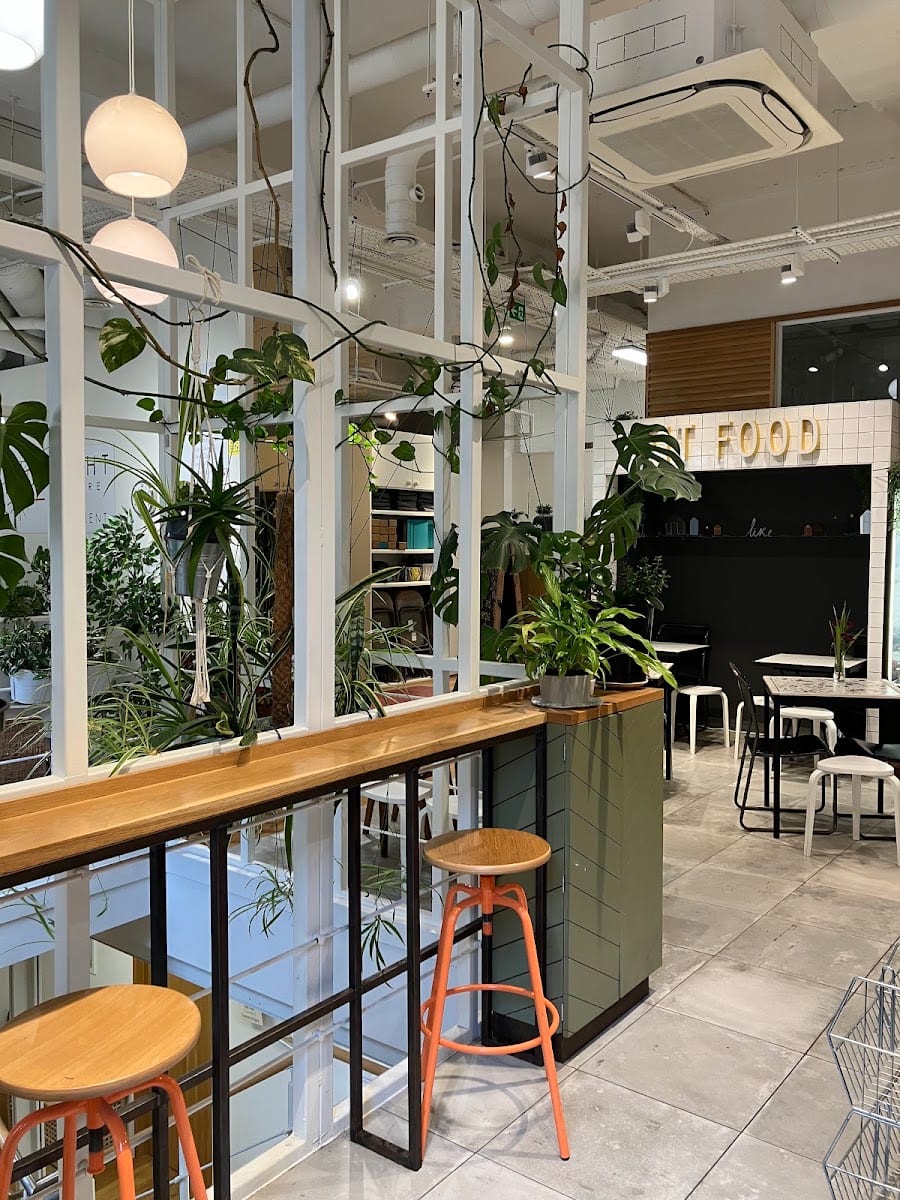Indra’s net cafe