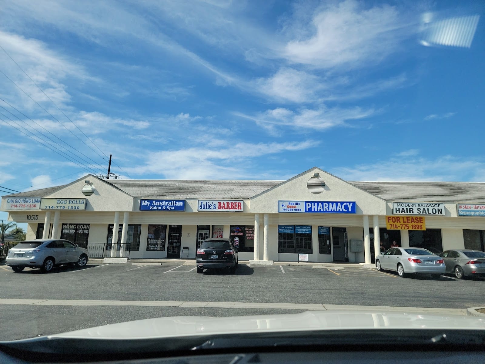 Julie's barber Shop