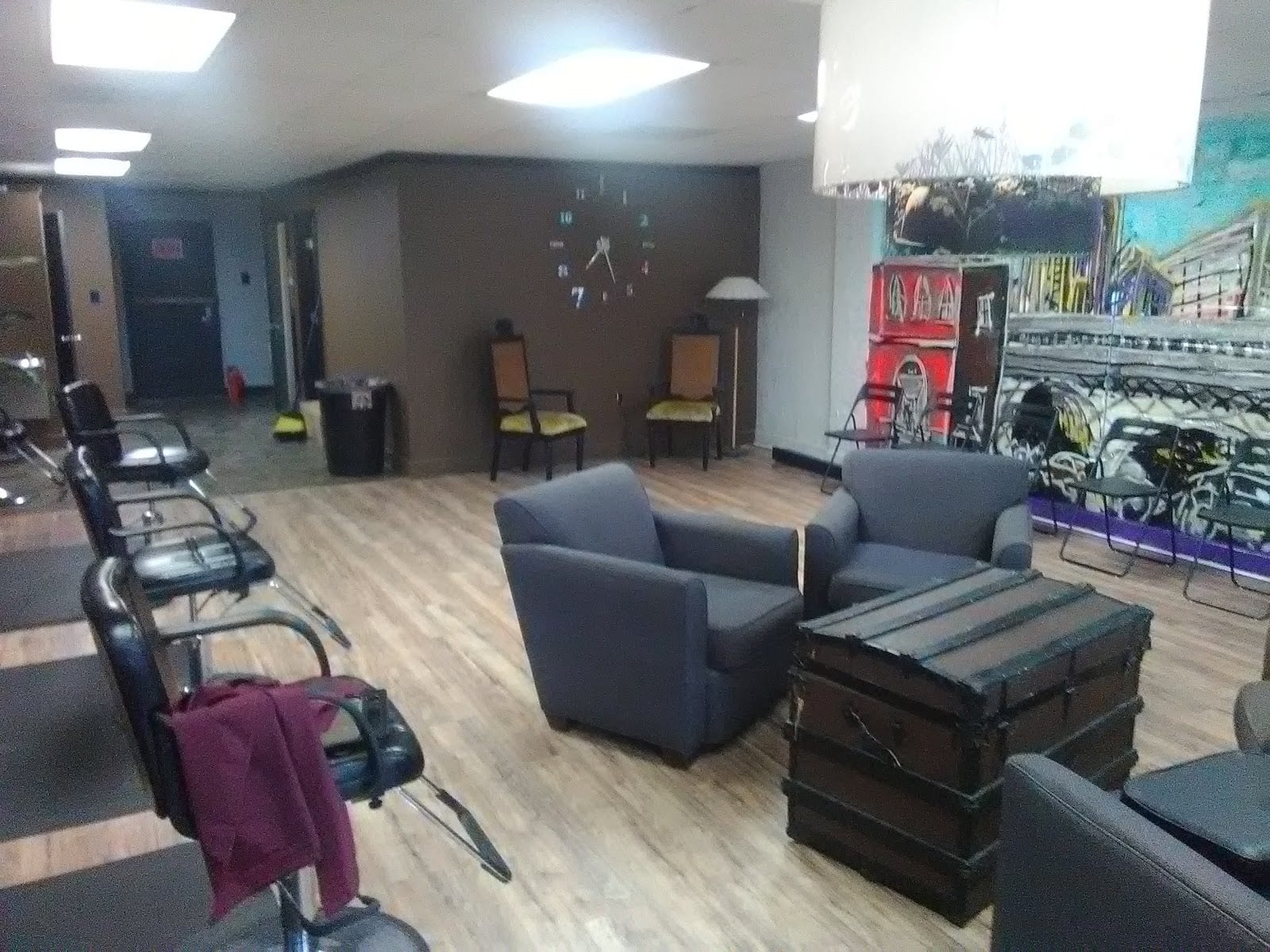 Johnson's Classic Man Barbershop