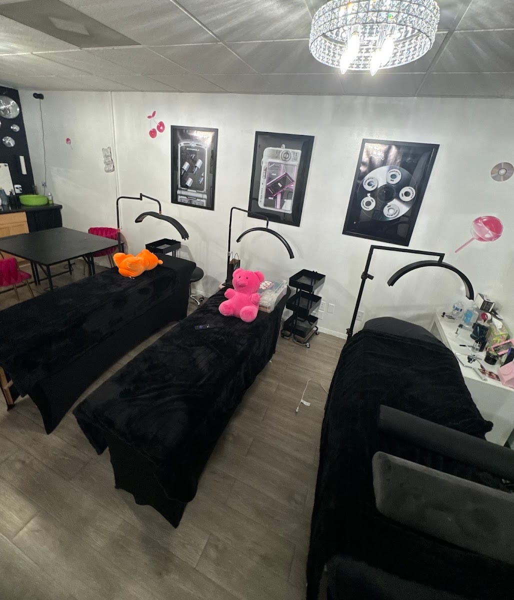 DSLB LASH ACADEMY