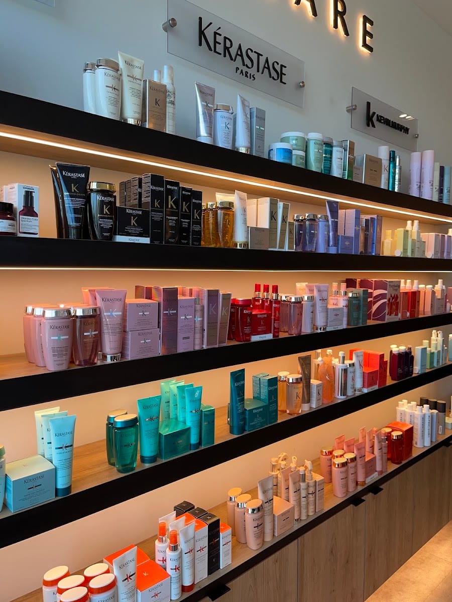 dbk Salon York Mills, photo 3