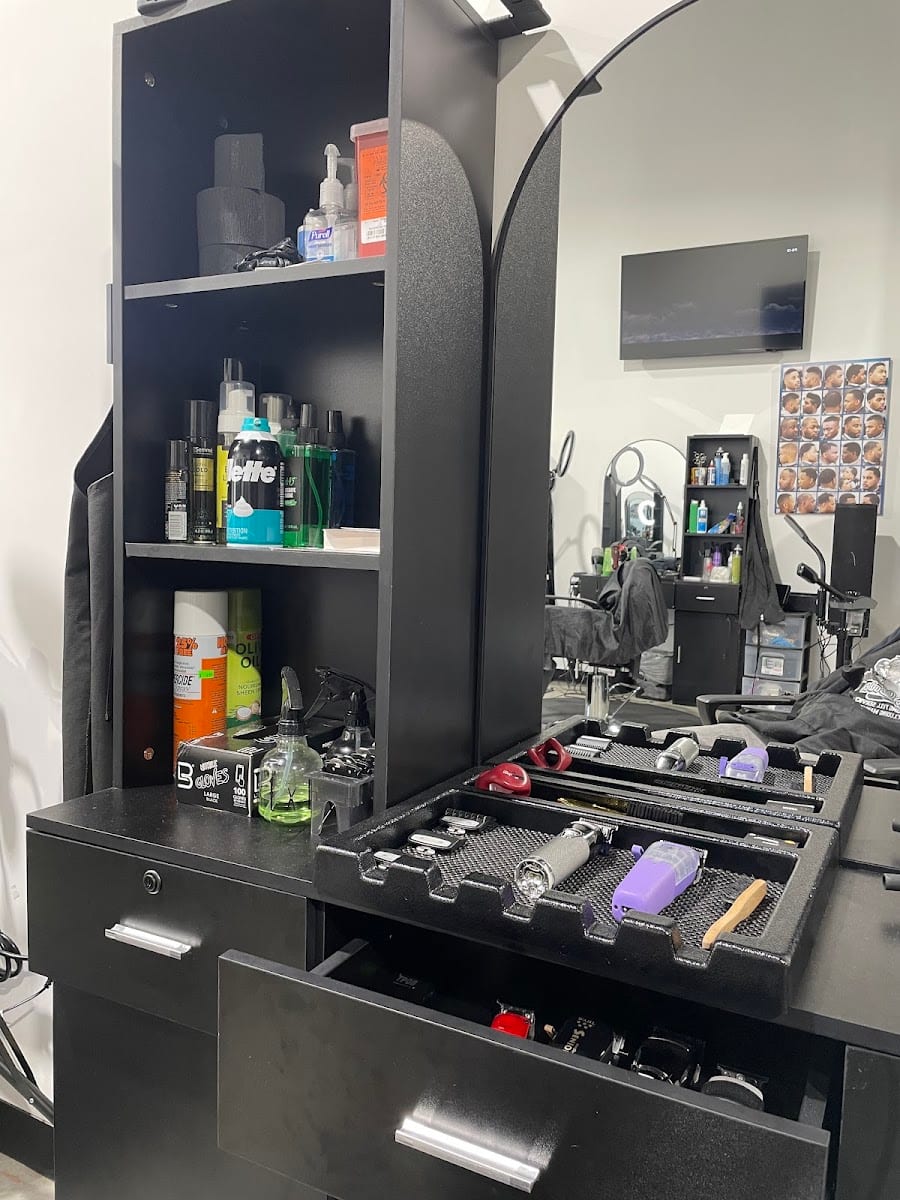Darien The Barber (Nyce)
