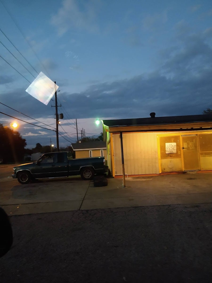 Jim's Tire Shop, photo 2