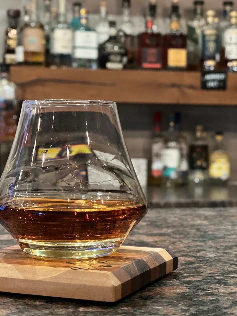 Scissors & Scotch, photo 4