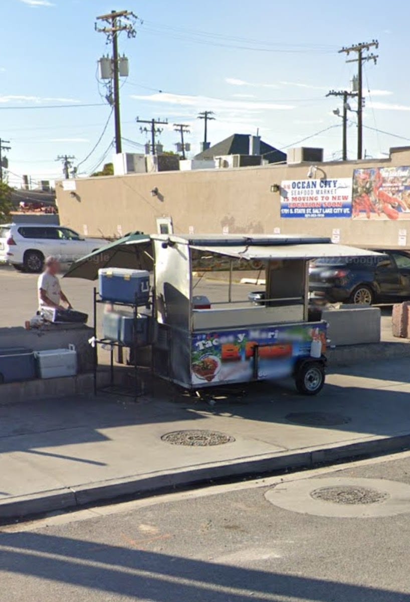 Tacos y Mariscos El Paisa