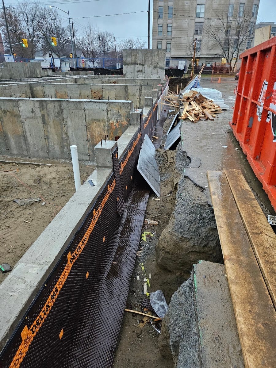 Building Contractor