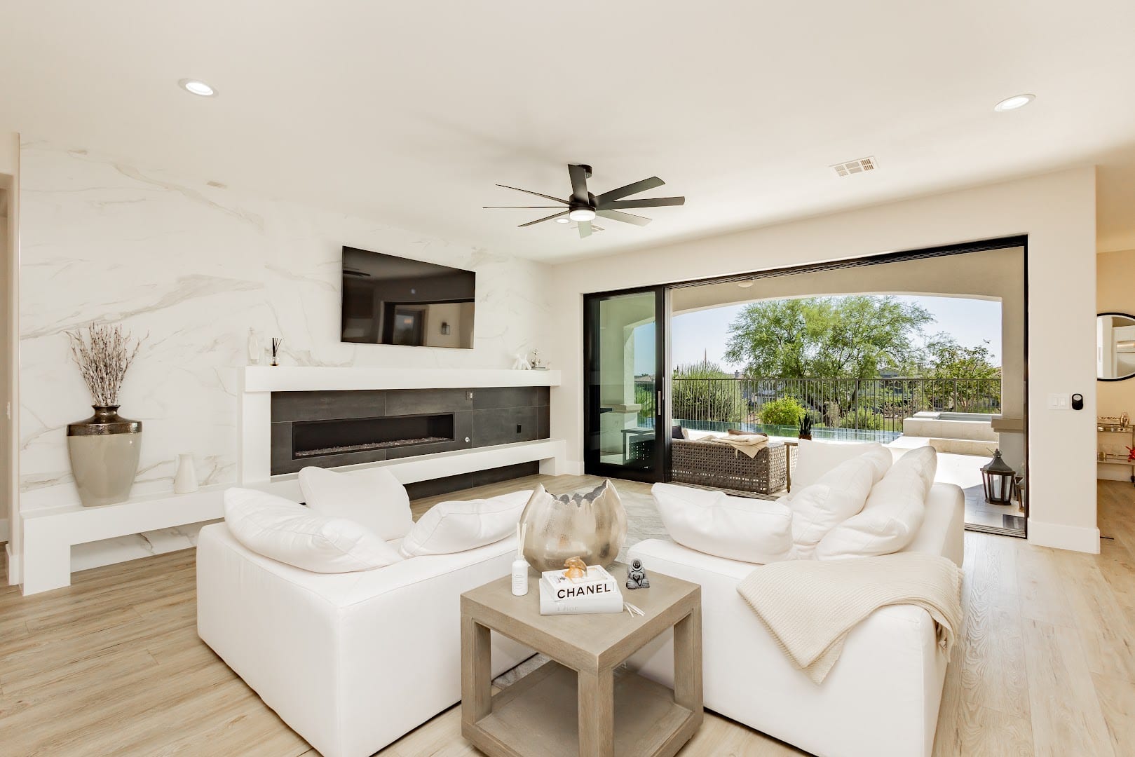 Jessica Prestwich Keller Williams The Marketplace Las Vegas, photo 4