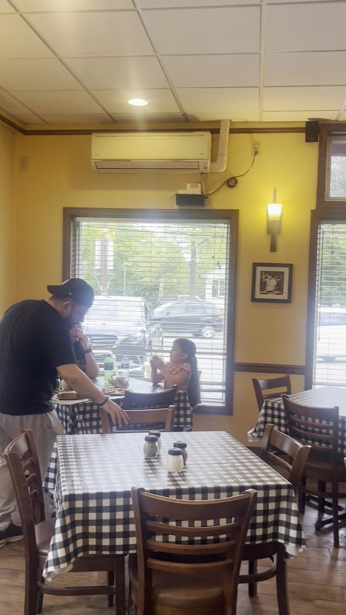 LA Bella Roma Pizzeria, photo 2